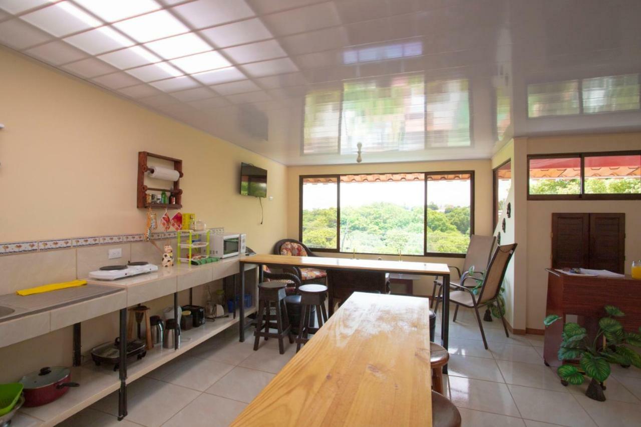 Flor De Katty Hostel Airport Río Segundo エクステリア 写真
